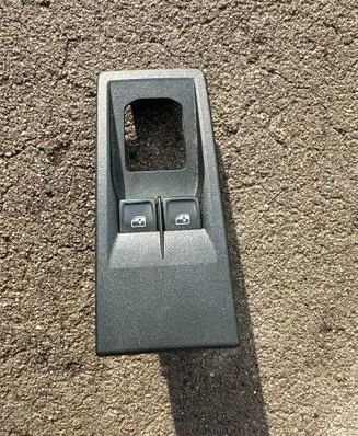 Volkswagen Crafter Electric window control switch 5G0959858D B23118