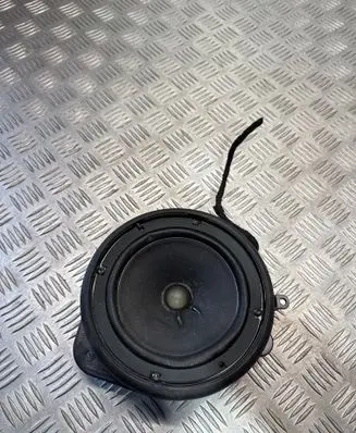 Audi A3 S3 8P Front door speaker 8E0035411A