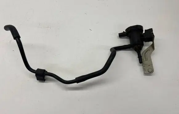 Mercedes-Benz GLK (X204) Vacuum valve A0014760532 A2044761636 2874B