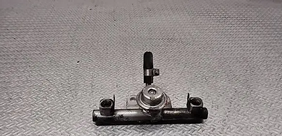 Subaru Impreza II Fuel main line pipe 