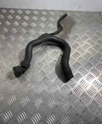 Audi A6 S6 C5 4B Engine coolant pipe/hose 4B0121101G