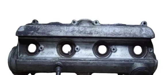 Lexus LS 400 Rocker cam cover 