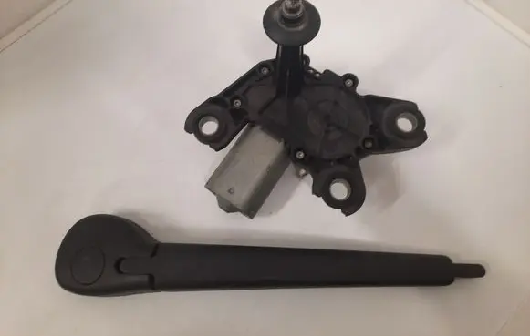Volvo S40, V40 Rear window wiper mechanism 