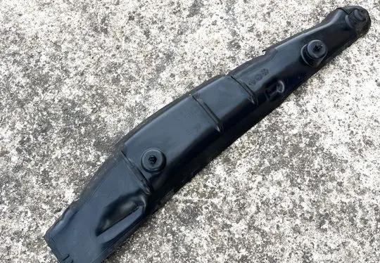 Audi A5 Fender end trim 8W6821111