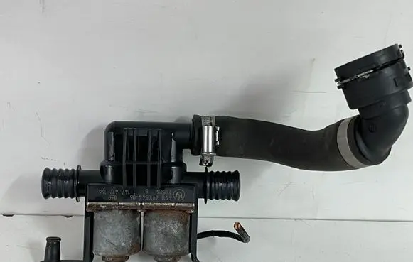 BMW X6 E71 Coolant heater control valve 6411691054406 6910544