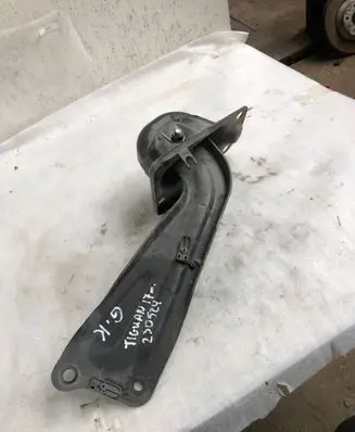 Volkswagen Tiguan Rear upper control arm/wishbone 1k0501475