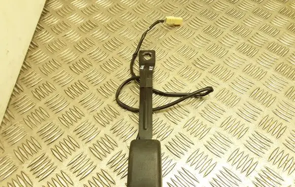 Opel Agila B Front seatbelt buckle 1050629 324886