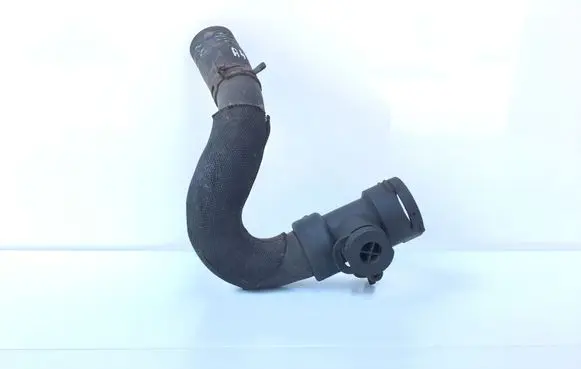 Audi A4 S4 B6 8E 8H Engine coolant pipe/hose 357121140