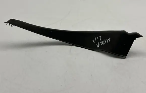 Opel Mokka Windshield trim 95137390