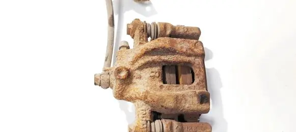 Honda CR-V Rear brake caliper