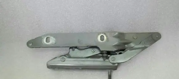 Land Rover Range Rover L322 Engine bonnet/hood hinges BKB780031