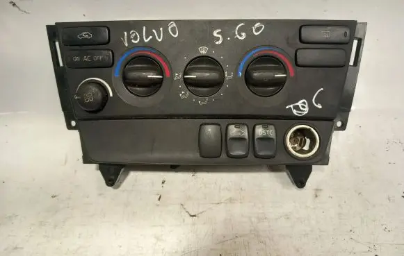 Volvo S60 Climate control unit 30746021 05W36E05 3U746000056