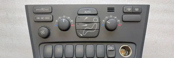 Volvo XC70 Climate control unit 9452368