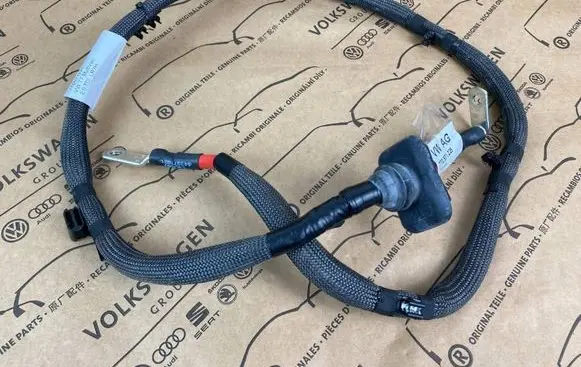 Volkswagen Transporter - Caravelle T7 Negative earth cable (battery) 7T0971225