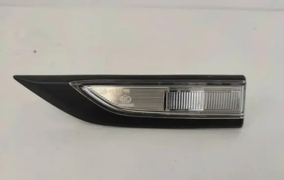 Volkswagen Transporter - Caravelle T6 Front fender indicator light 7E0949101D
