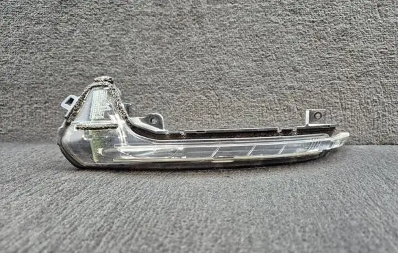 Audi A6 Allroad C7 Mirror indicator light 4G5949101A 4G5949101B