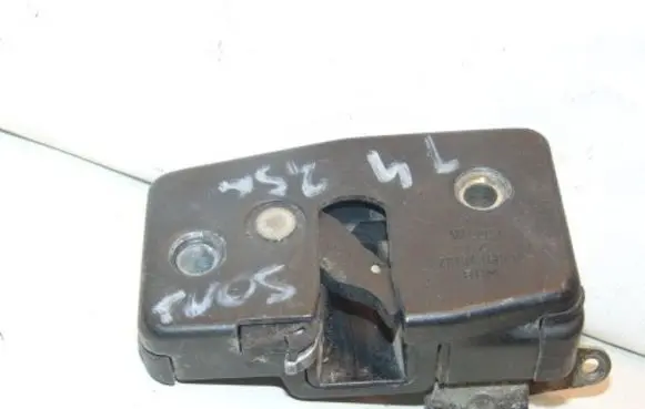 Volkswagen Transporter - Caravelle T4 Sliding door lock 701843604A