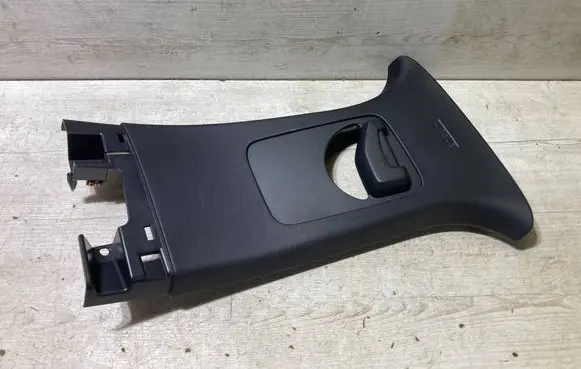 Ford Focus (B) pillar trim (top) jx7bA24582agw