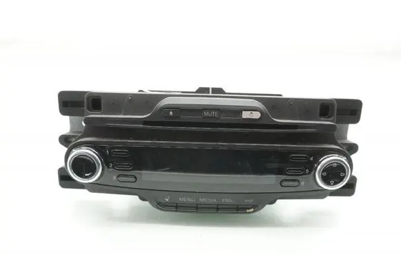 Radio/CD/DVD/GPS head unit