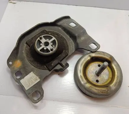 Ford Kuga II Gearbox mount F1F17M121CA