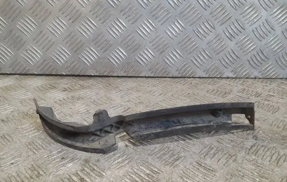 Volkswagen PASSAT B6 Front bumper mounting bracket 3C0807177