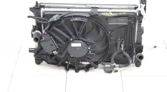 Ford Focus Radiator set 