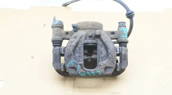Mercedes-Benz Sprinter W907 W910 Rear brake caliper A9104230600 A9104235600