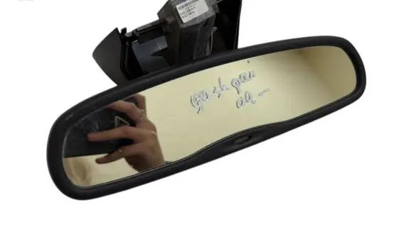 Nissan Qashqai Rear view mirror (interior) E11016056 E11020063