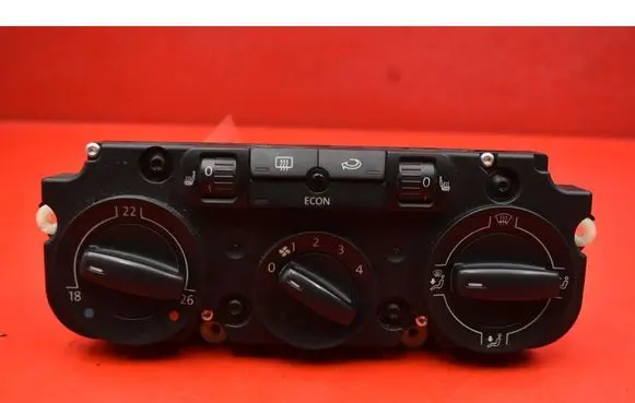 Volkswagen Touran I Climate control unit