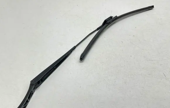 Volkswagen Caddy Windshield/front glass wiper blade 274432 5786