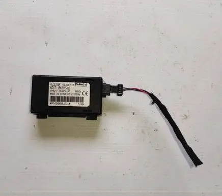 Ford Transit Aerial antenna amplifier 6C1T15K602AD RV5000J6L VP6C1F15K602AD
