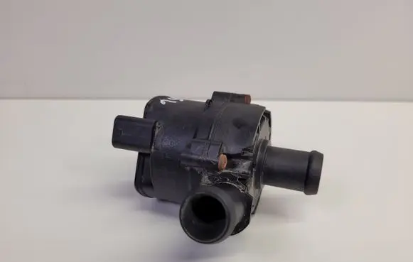 Jaguar E-Pace Water pump 0392023249