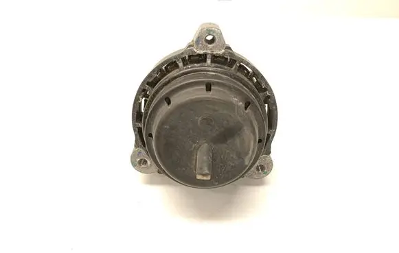 BMW 5 G30 G31 Engine mount bracket 6860492 0401183 0401182309