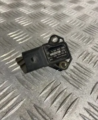 Volkswagen Touran I Air pressure sensor 038906051b