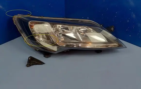 Peugeot Boxer Headlight/headlamp 1682747580