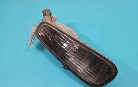 Front indicator light