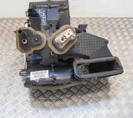 Ford Fiesta Interior heater climate box assembly 8V5119B555AP