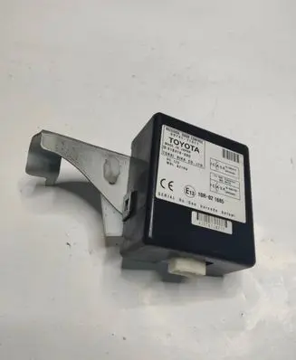 Toyota Hilux (AN10, AN20, AN30) Door control unit/module 8974171011 10R021685 61B410000