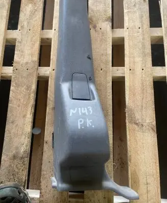 Chrysler Voyager (A) pillar trim 30333 95609 A002