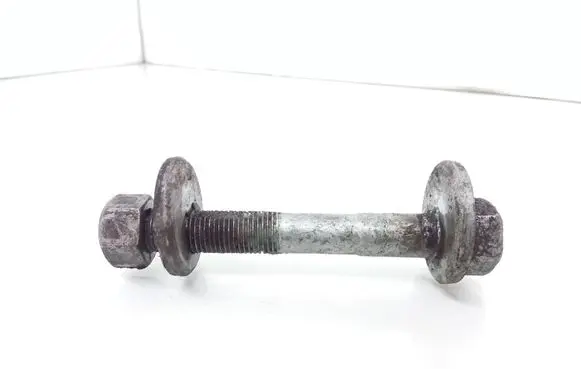 Volkswagen Touareg I Front suspension camber bolt 