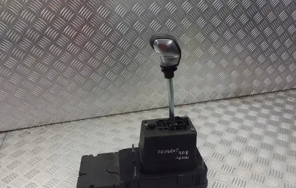 Peugeot 308 Gear selector/shifter in gearbox 9806936580
