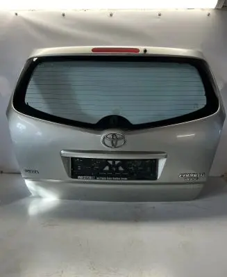 Toyota Corolla Verso E121 Tailgate/trunk/boot lid