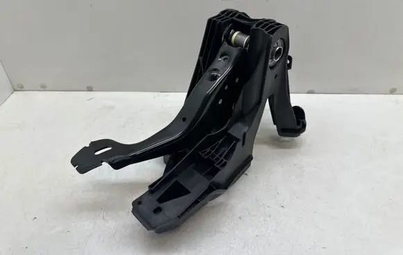 Volkswagen Caddy Brake pedal 5R4721058