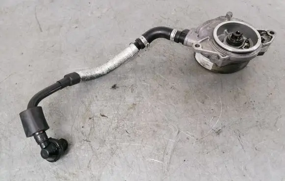 Audi A6 S6 C6 4F Vacuum pump 057145100T