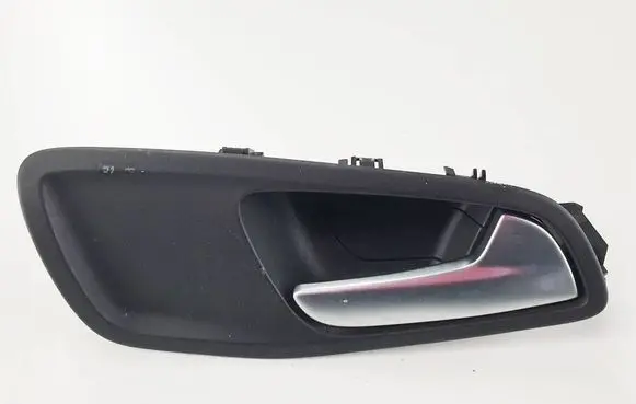 Ford Kuga II Front door interior handle