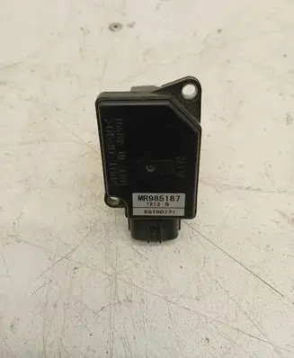 Mitsubishi Lancer VIII Mass air flow meter MR985187 E5T60171 7213B