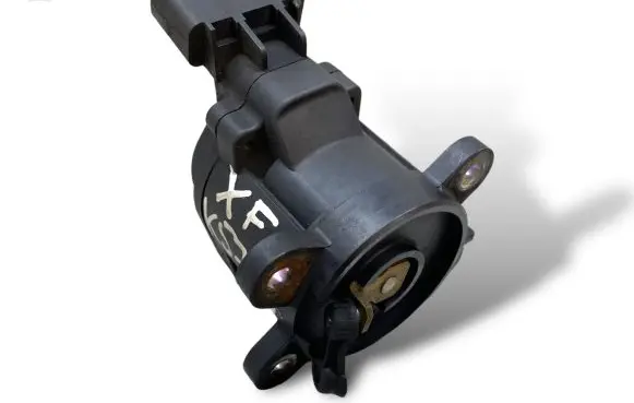 Jaguar XF EGR valve 215979142 2900313949
