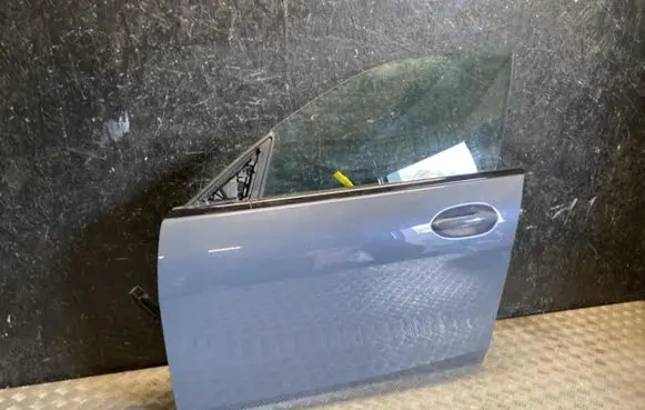 BMW 2 F44 Front door