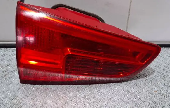 KIA Ceed Tailgate rear/tail lights 92403A23