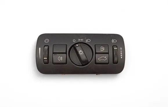 Volvo V70 Light switch 30739413